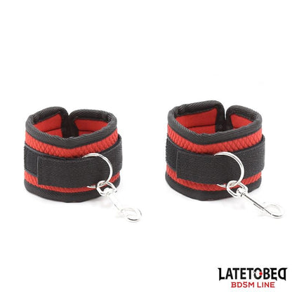 Kit Letto Bondage Restrain Set Rosso