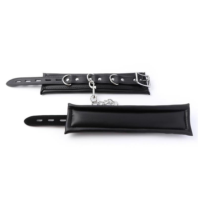 Manette Bdsm Imbottite Finta Pelle