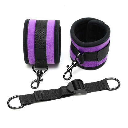 Cavigliere Bondage con Barra Regolabile Viola