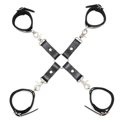 Hogtie Sadomaso con Manette e Cavigliere